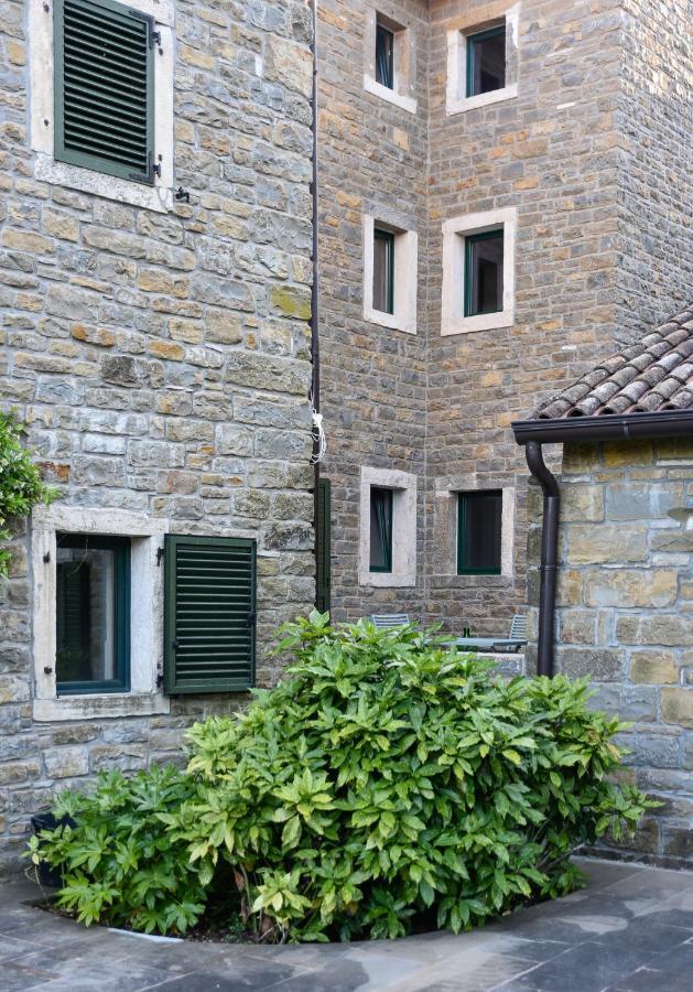 Bed and Breakfast Adq Abbraccio Della Quercia Buje Exterior foto